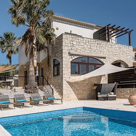 Kalypso - Zentrum Holidays Crete Villa